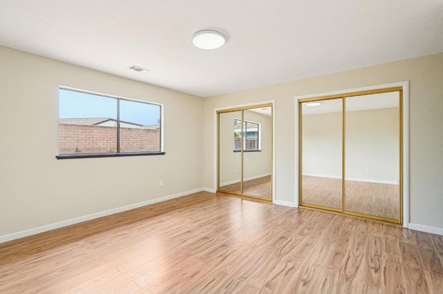 8770 Superb Cir, Elk Grove, CA 95624