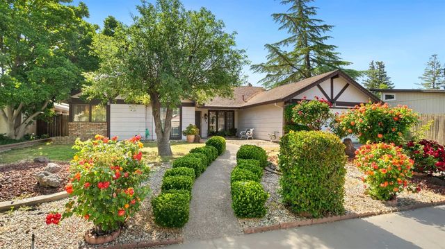 8770 Superb Cir, Elk Grove, CA 95624