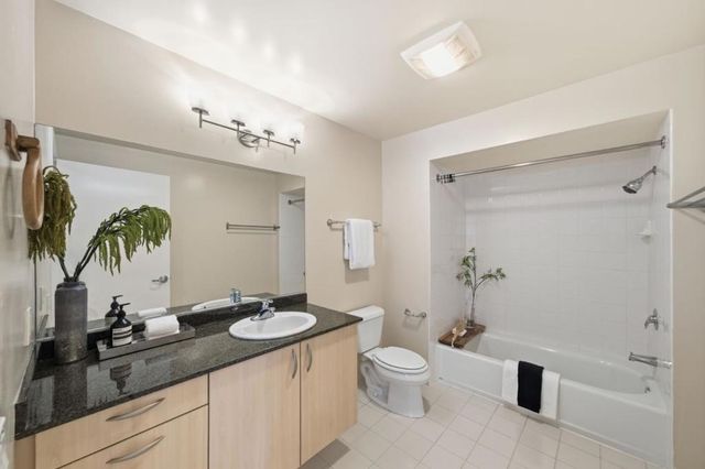 1 Mandalay Place 1011, South San Francisco, CA 94080