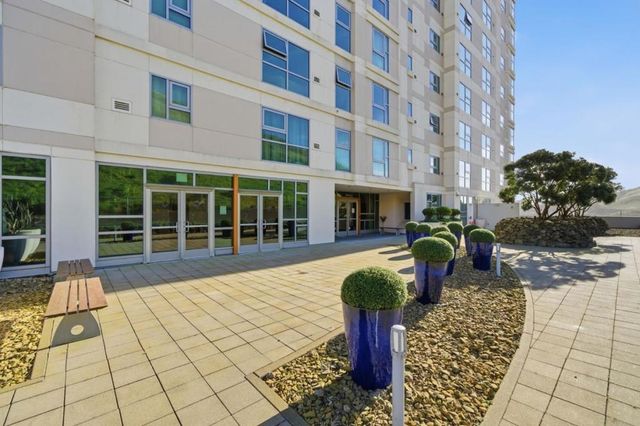 1 Mandalay Place 1011, South San Francisco, CA 94080