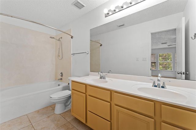 491 Emerald Fields LN, Kyle, TX 78640