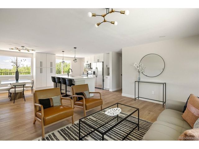 10172 W 69th Ave, Arvada, CO 80004