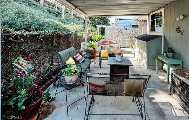 18601 Newland Street 116, Huntington Beach, CA 92646
