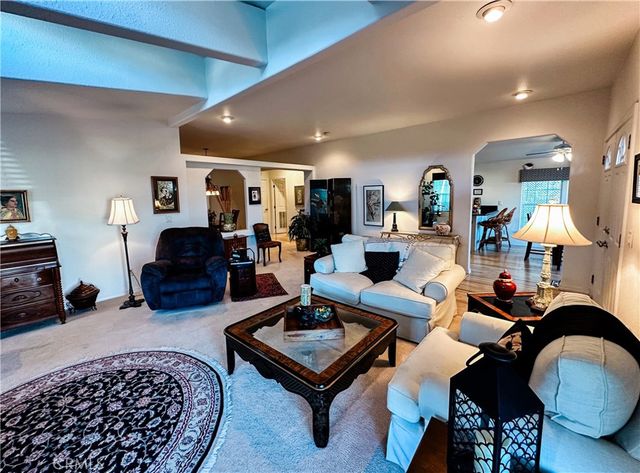 18601 Newland Street 116, Huntington Beach, CA 92646