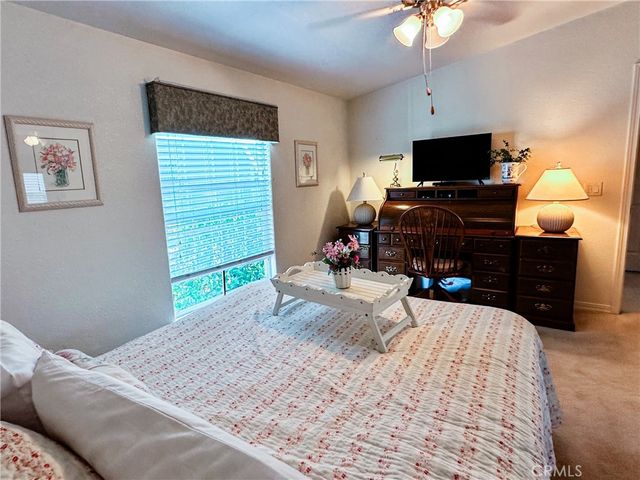 18601 Newland Street 116, Huntington Beach, CA 92646