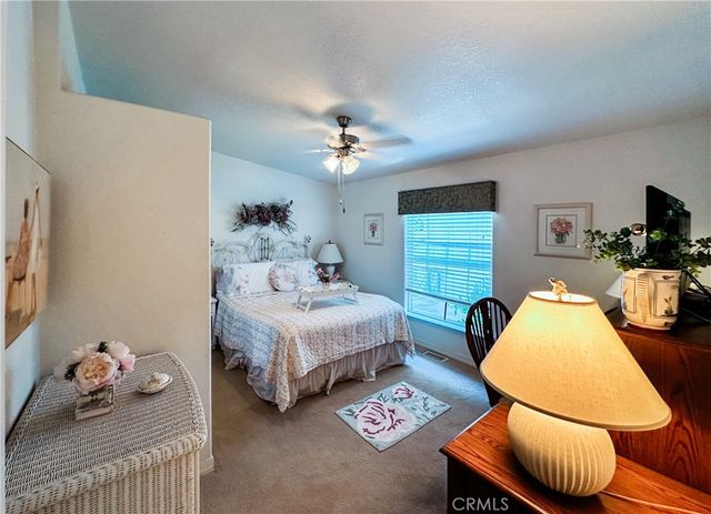 18601 Newland Street 116, Huntington Beach, CA 92646