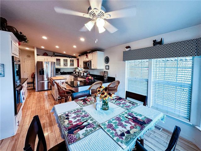 18601 Newland Street 116, Huntington Beach, CA 92646