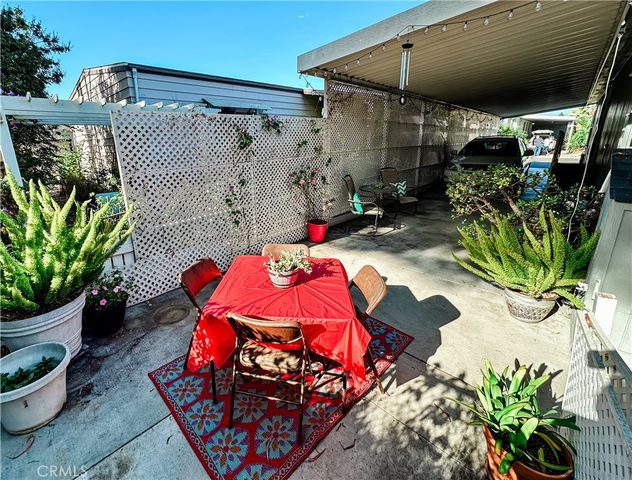 18601 Newland Street 116, Huntington Beach, CA 92646
