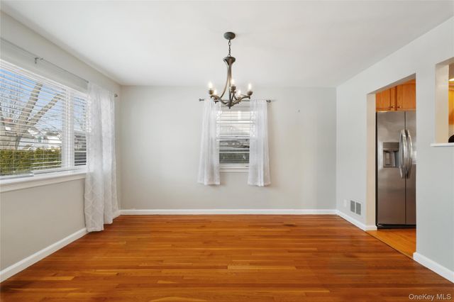 48 Madison Road, Scarsdale, NY 10583