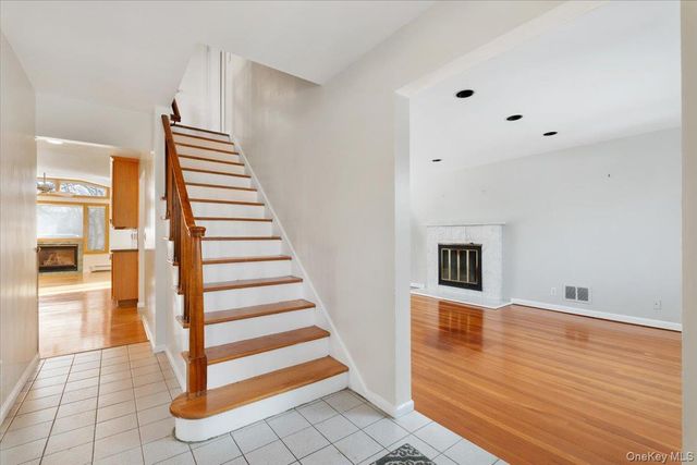 48 Madison Road, Scarsdale, NY 10583