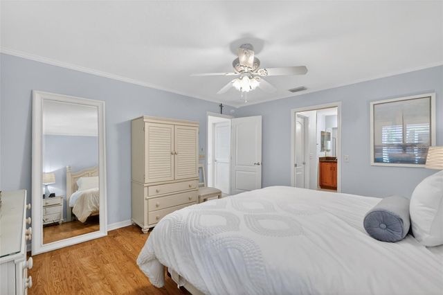 938 JOANNA LANE, The Villages, FL 32162