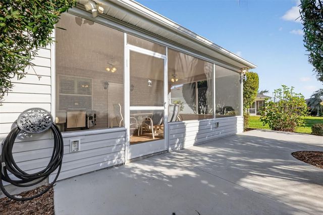 938 JOANNA LANE, The Villages, FL 32162