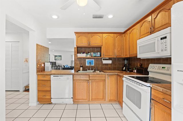 12970 Dartford Trail 6, Wellington, FL 33414