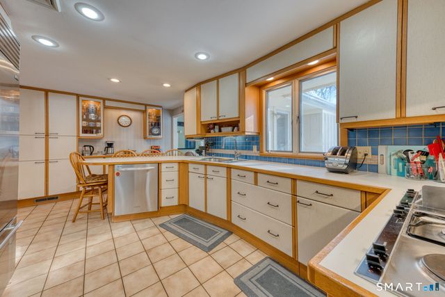 49 Deepwood Drive, South Windsor, CT 06074