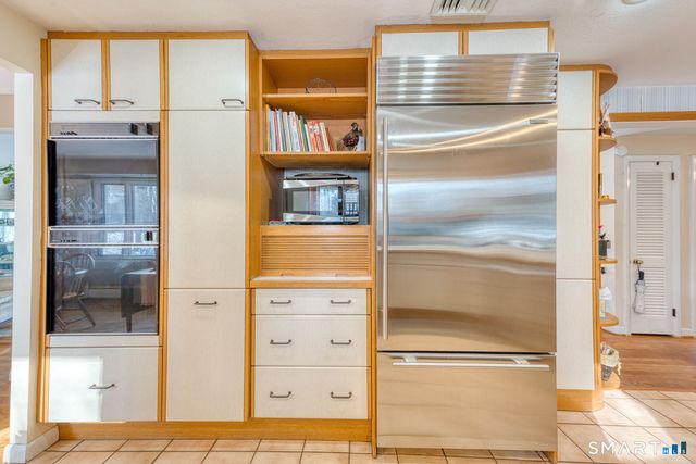 49 Deepwood Drive, South Windsor, CT 06074