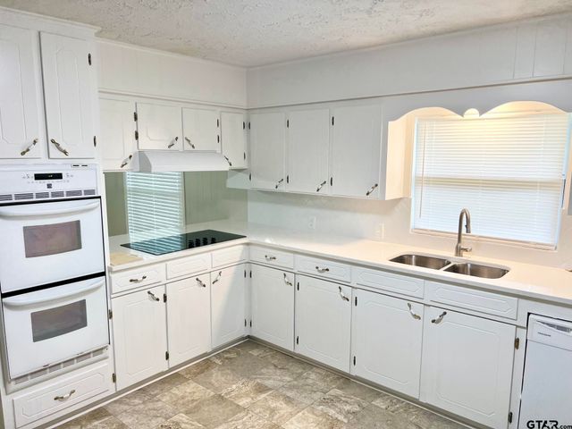 407 Myrtle Street, Grapeland, TX 75844