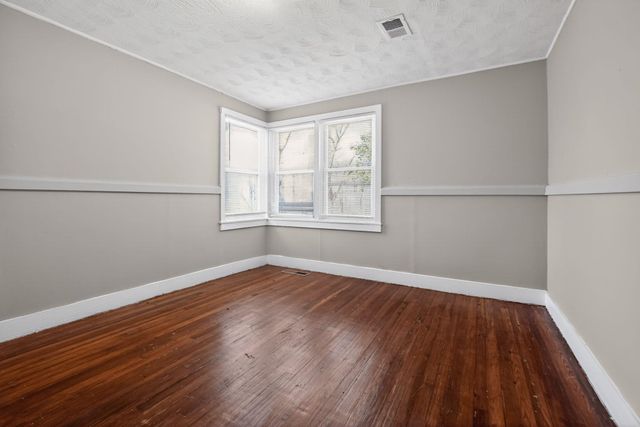 4033 CLEARPOOL CIRCLE RD, Memphis, TN 38118