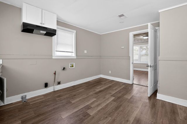 4033 CLEARPOOL CIRCLE RD, Memphis, TN 38118