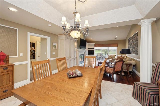 51 Windwatch Dr. Drive 51, Hauppauge, NY 11788