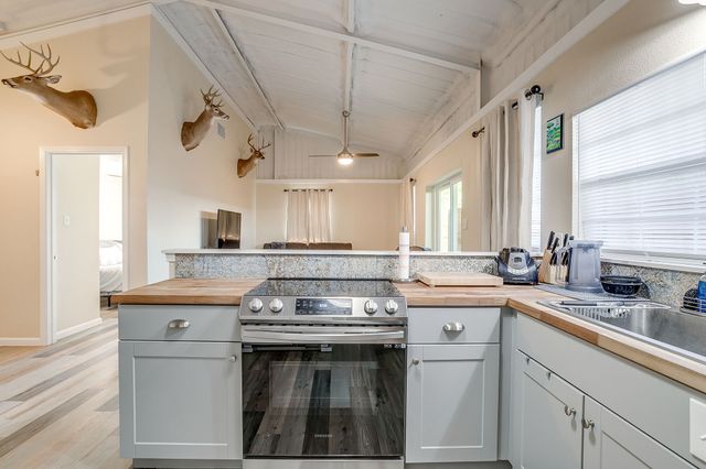 303 Gandy Street, Lipan, TX 76462