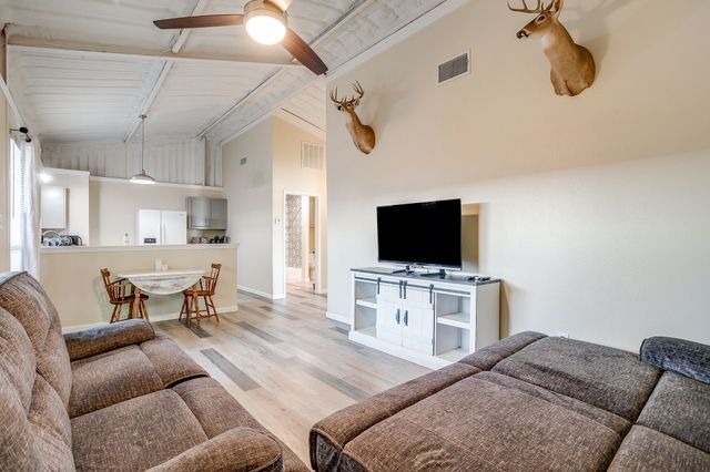 303 Gandy Street, Lipan, TX 76462