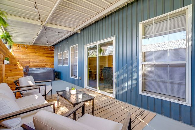 303 Gandy Street, Lipan, TX 76462