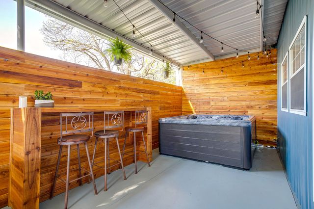 303 Gandy Street, Lipan, TX 76462