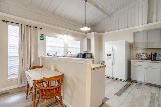 303 Gandy Street, Lipan, TX 76462