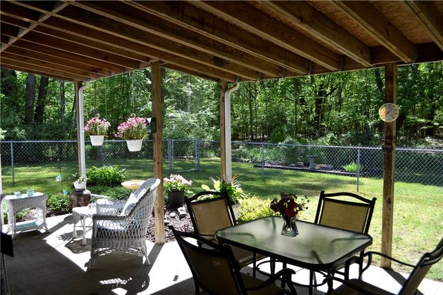 833 Dewitt Road, Webster, NY 14585