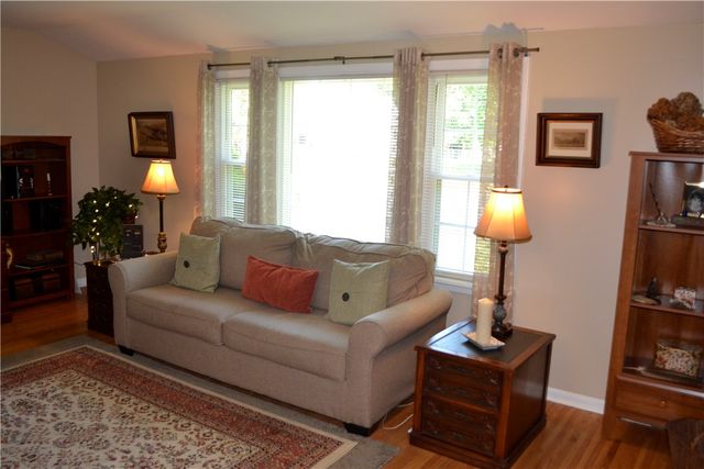 833 Dewitt Road, Webster, NY 14585