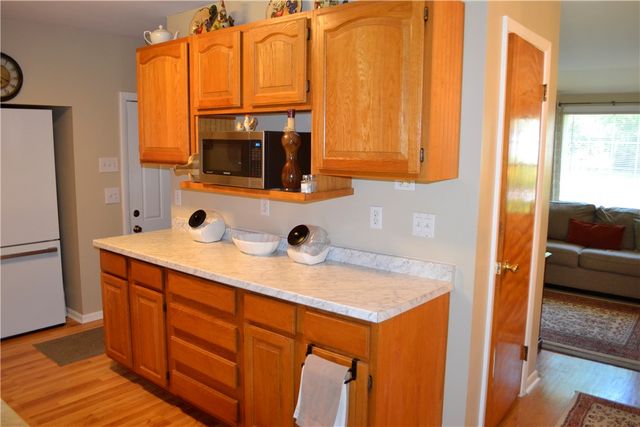 833 Dewitt Road, Webster, NY 14585