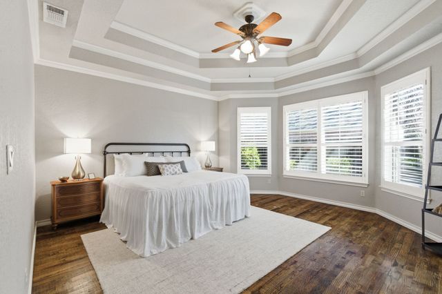 3714 Cove Timber Avenue, Granbury, TX 76049