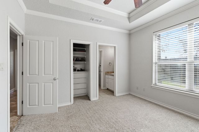 3714 Cove Timber Avenue, Granbury, TX 76049