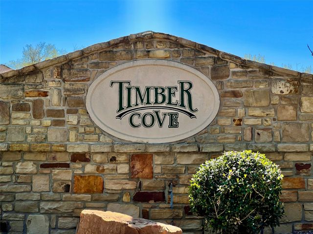3714 Cove Timber Avenue, Granbury, TX 76049