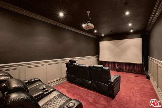 614 N Palm Drive, Beverly Hills, CA 90210