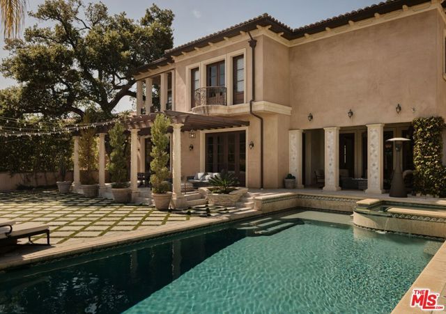 614 N Palm Drive, Beverly Hills, CA 90210