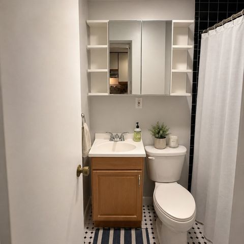 40 Saint Botolph 36, Boston, MA 02116