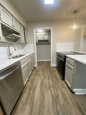 3714 Lasalle Drive, Arlington, TX 76016