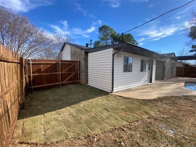 3714 Lasalle Drive, Arlington, TX 76016