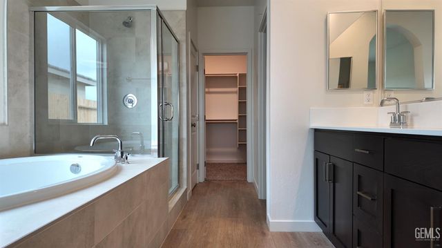 7313 Cryosphere Street, Bakersfield, CA 93311