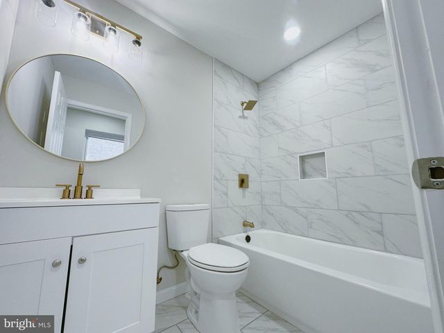 1110 W LOMBARD ST, Baltimore, MD 21223