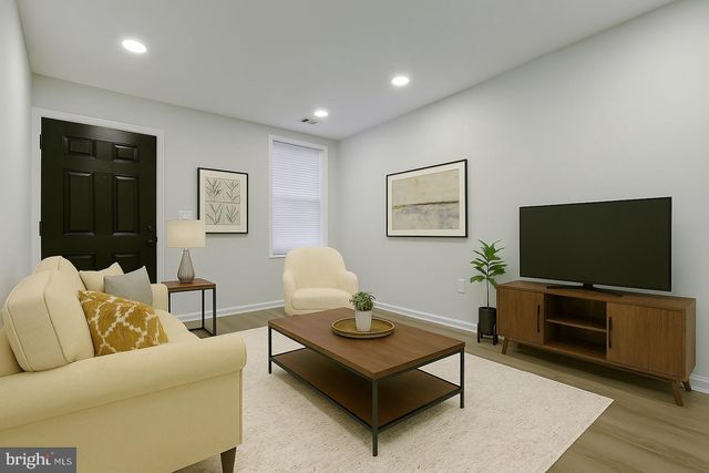 1110 W LOMBARD ST, Baltimore, MD 21223