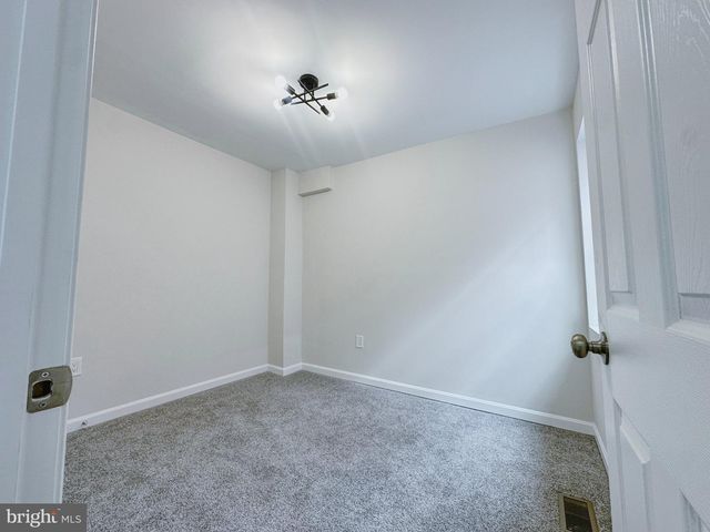 1110 W LOMBARD ST, Baltimore, MD 21223
