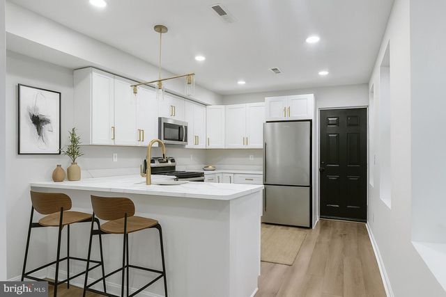 1110 W LOMBARD ST, Baltimore, MD 21223