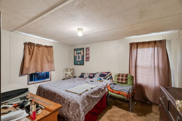 195 Mitchell Rd, Portland, TN 37148