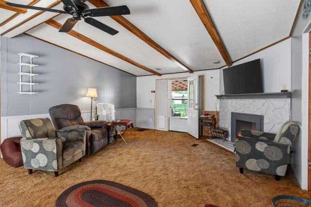 195 Mitchell Rd, Portland, TN 37148