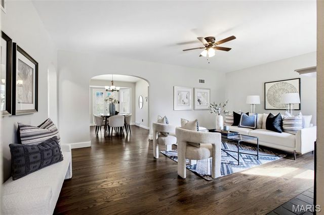 999 Collier Place, St Charles, MO 63301