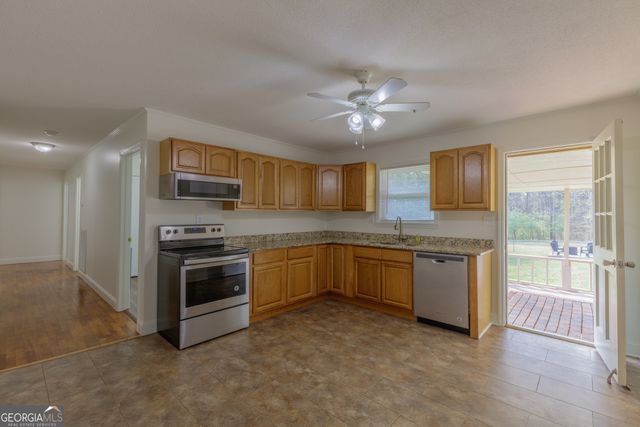 177 W Reed Road, Lafayette, GA 30728
