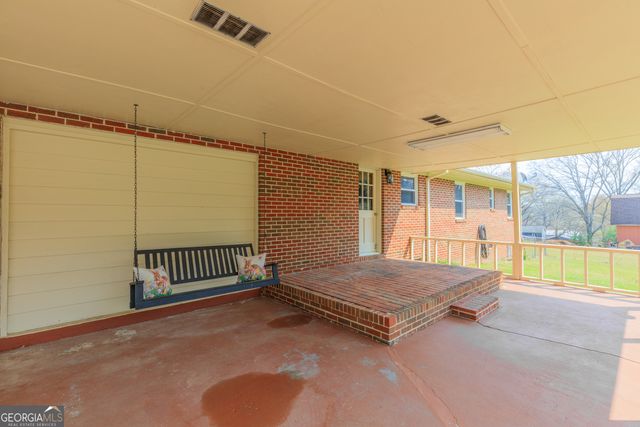 177 W Reed Road, Lafayette, GA 30728