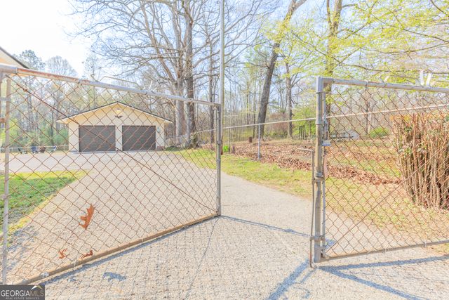177 W Reed Road, Lafayette, GA 30728